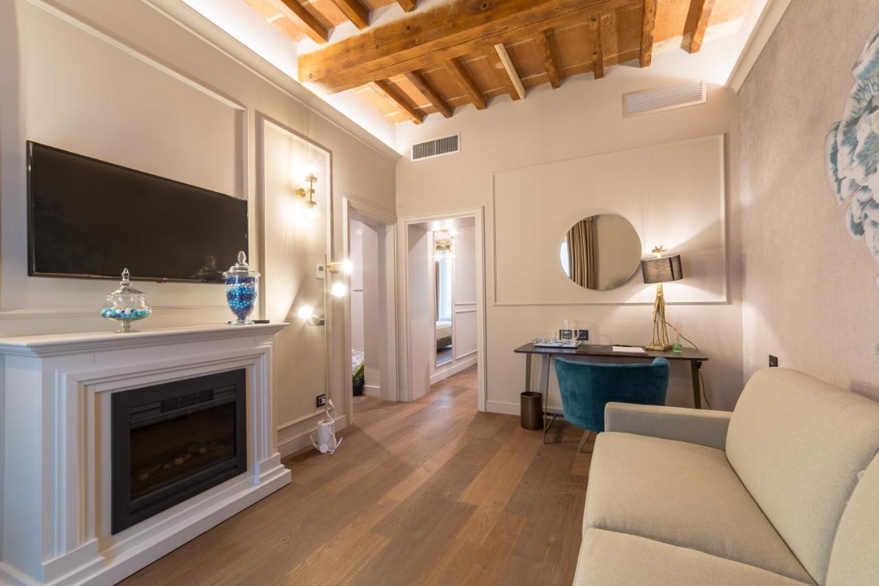 Palazzo 42 - Boutique Hotel&Suites Pistoia Extérieur photo