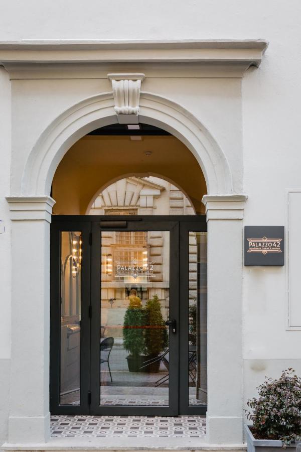 Palazzo 42 - Boutique Hotel&Suites Pistoia Extérieur photo