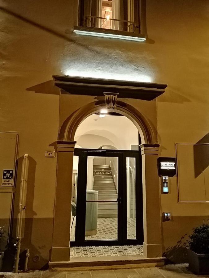 Palazzo 42 - Boutique Hotel&Suites Pistoia Extérieur photo
